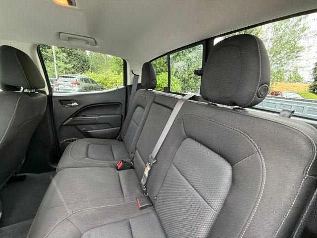 Used 2022 Chevrolet Colorado LT w/ Safety Package AWD/4WD image 27