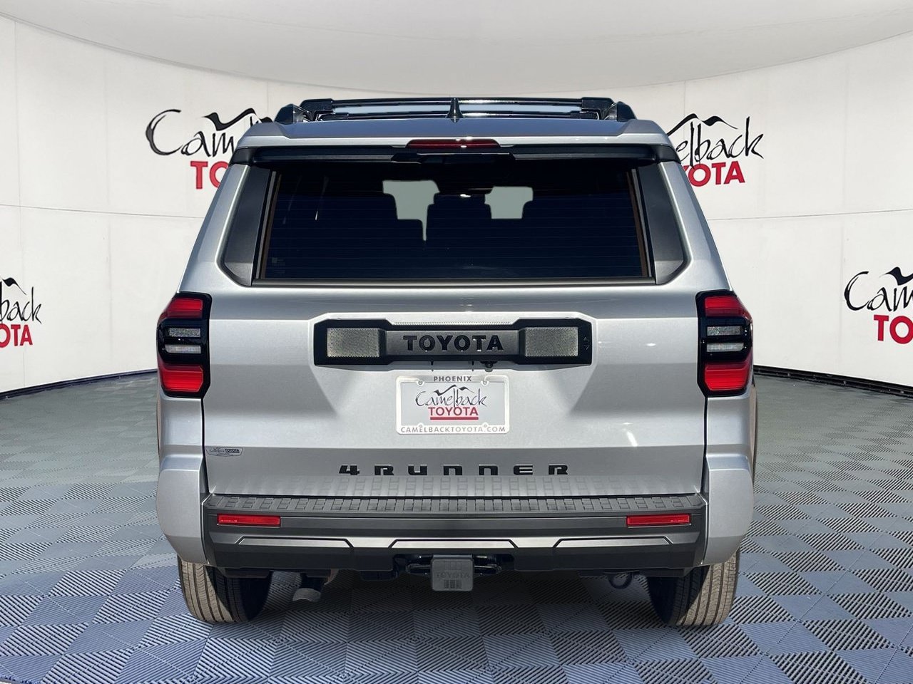 New 2026 Toyota 4Runner SR5 AWD/4WD image 7