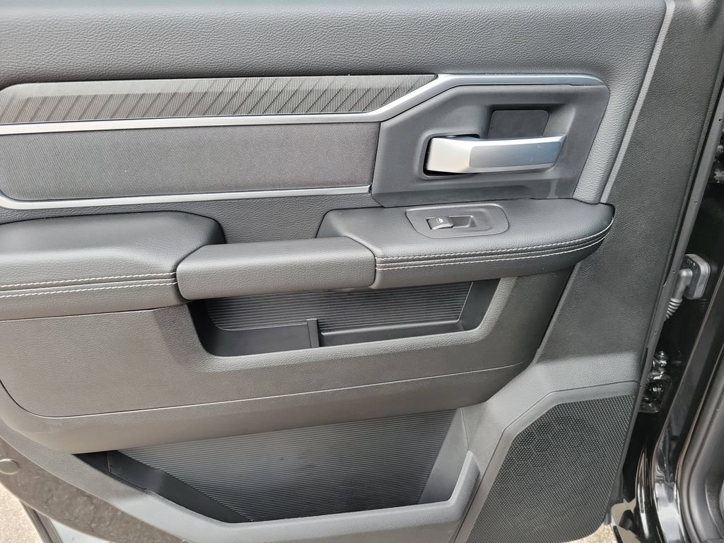 New 2026 RAM 2500 Big Horn AWD/4WD image 20