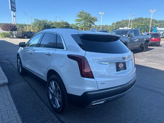 Used 2023 Cadillac XT5 Premium Luxury w/ LPO, Floor Liner Package AWD/4WD image 5