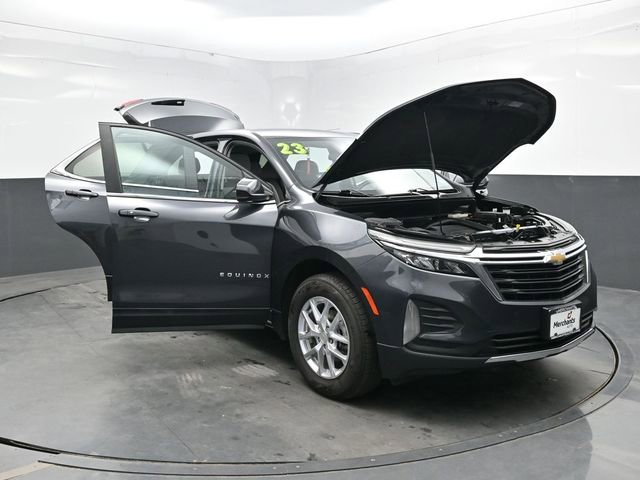 Used 2023 Chevrolet Equinox LT w/ Driver Convenience Package image 38