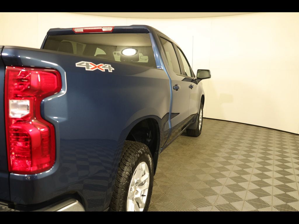 Used 2023 Chevrolet Silverado 1500 LT image 26