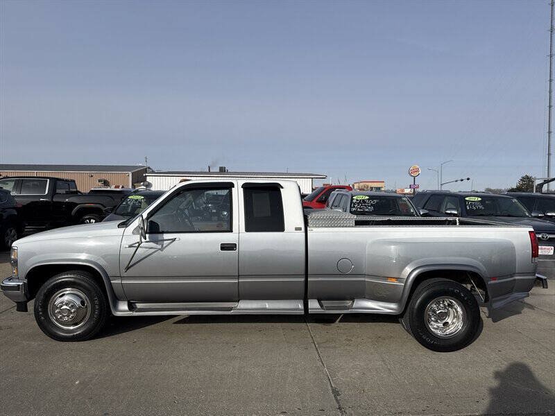 Used 1995 Chevrolet Silverado 3500 2WD Extended Cab image 3