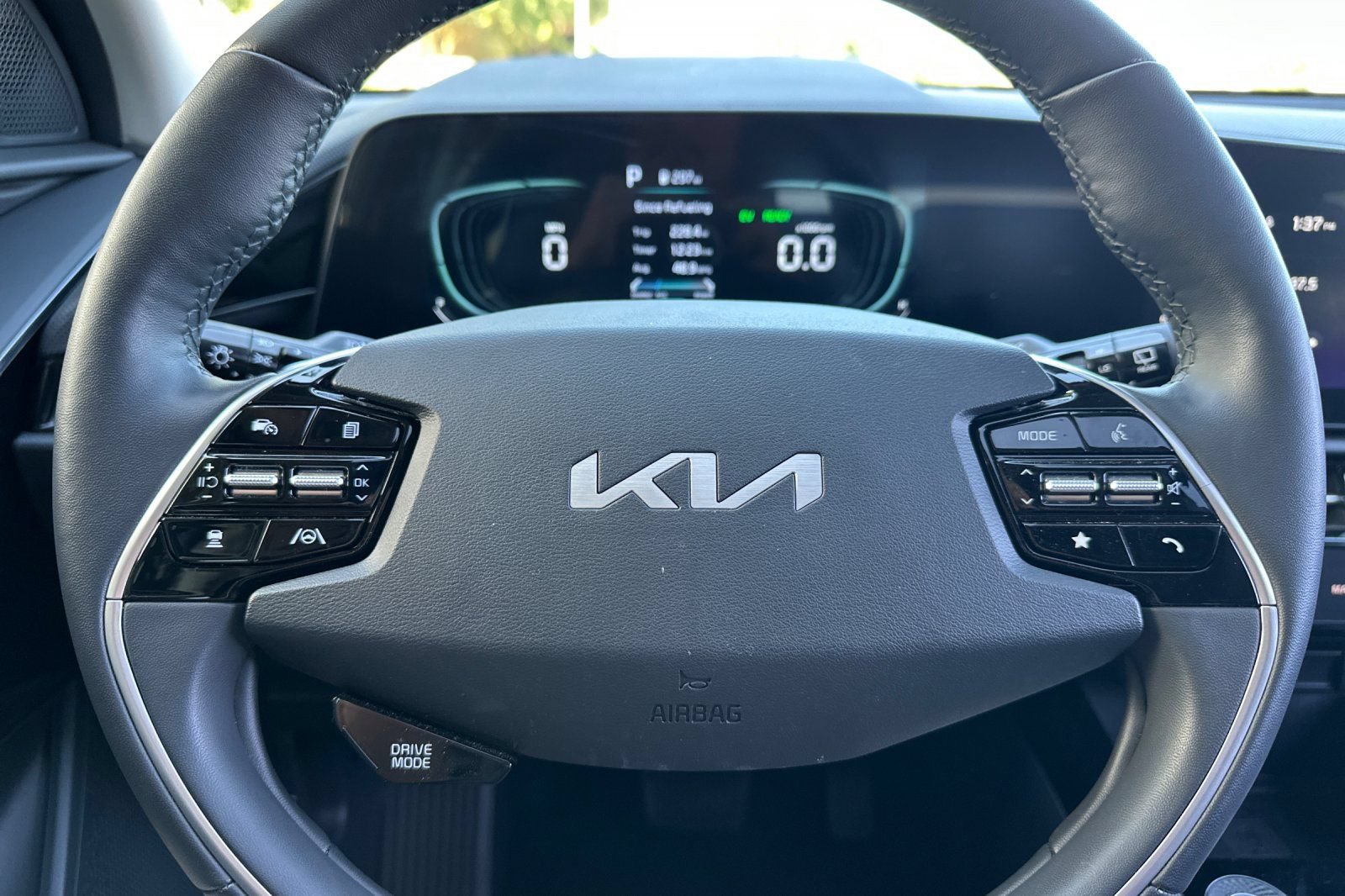 Certified 2024 Kia Niro FWD image 21
