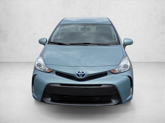 Used 2017 Toyota Prius V Three video 2