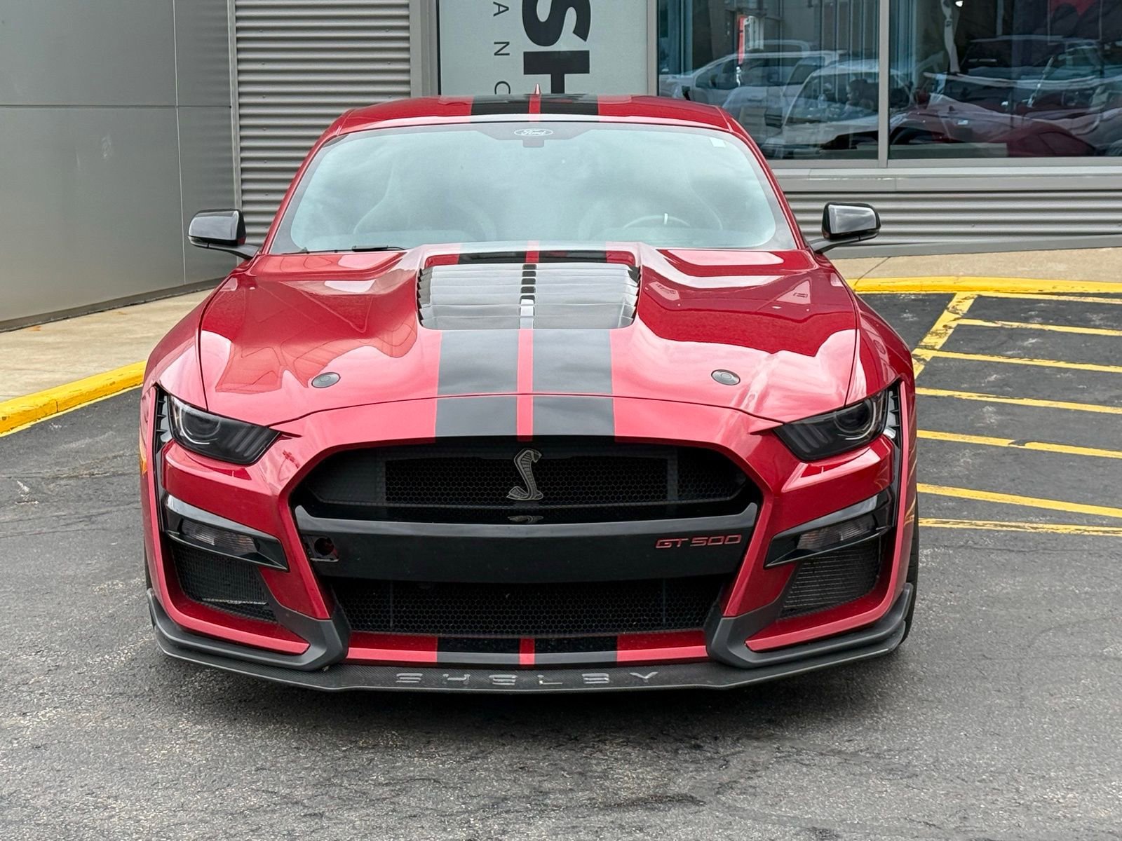 Used 2021 Ford Mustang Shelby GT500 w/ Technology Package RWD image 8