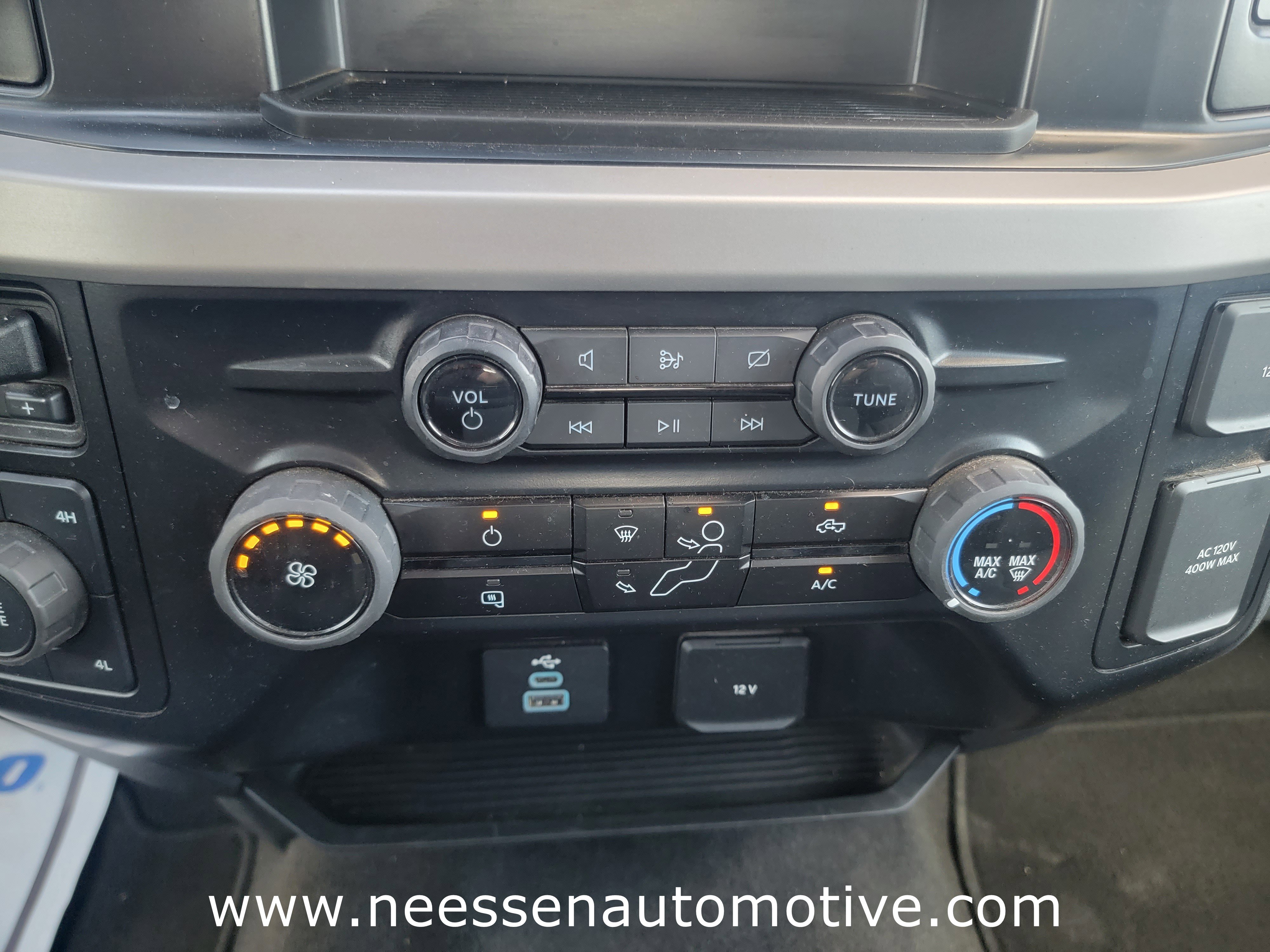 Used 2024 Ford F250 XLT AWD/4WD image 25