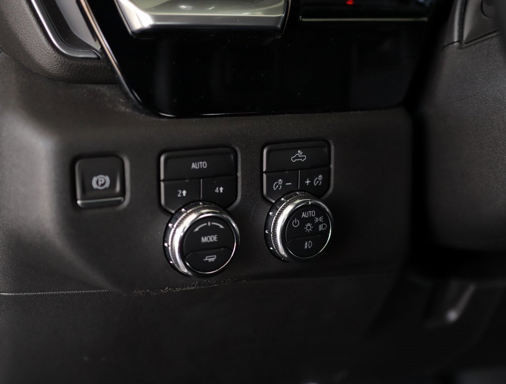 Used 2023 GMC Sierra 1500 Elevation image 10