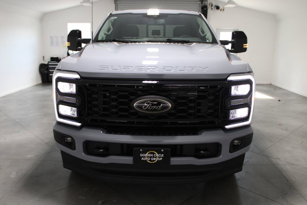 New 2026 Ford F250 Lariat w/ Black Appearance Package image 58