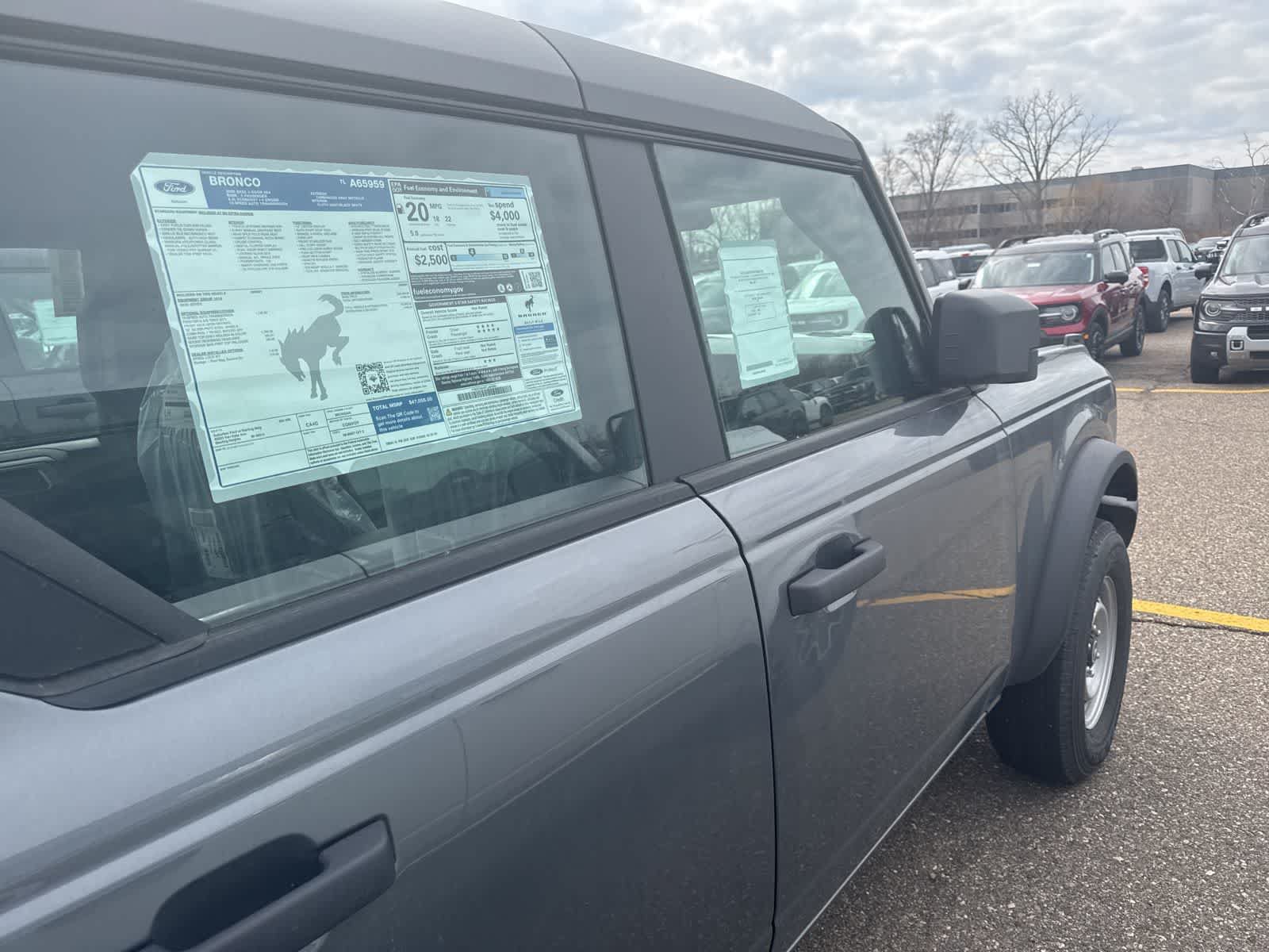 New 2026 Ford Bronco 4-Door AWD/4WD image 11