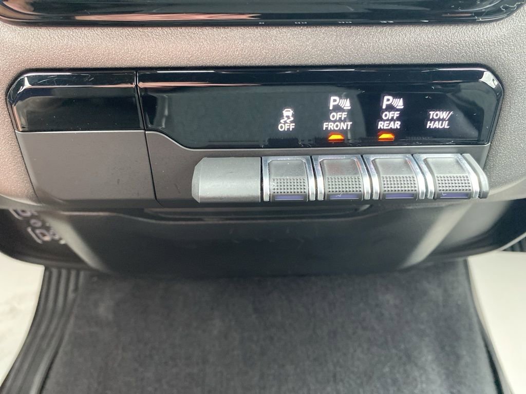 Used 2025 RAM 1500 Tradesman AWD/4WD image 30