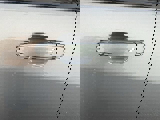 Used 2024 Chevrolet Equinox LS w/ LS Convenience Package image 18