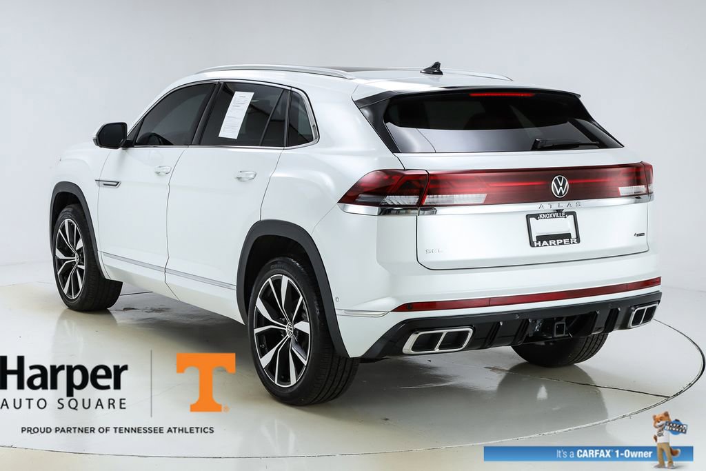 Used 2025 Volkswagen Atlas Cross Sport SEL Premium R-Line image 7