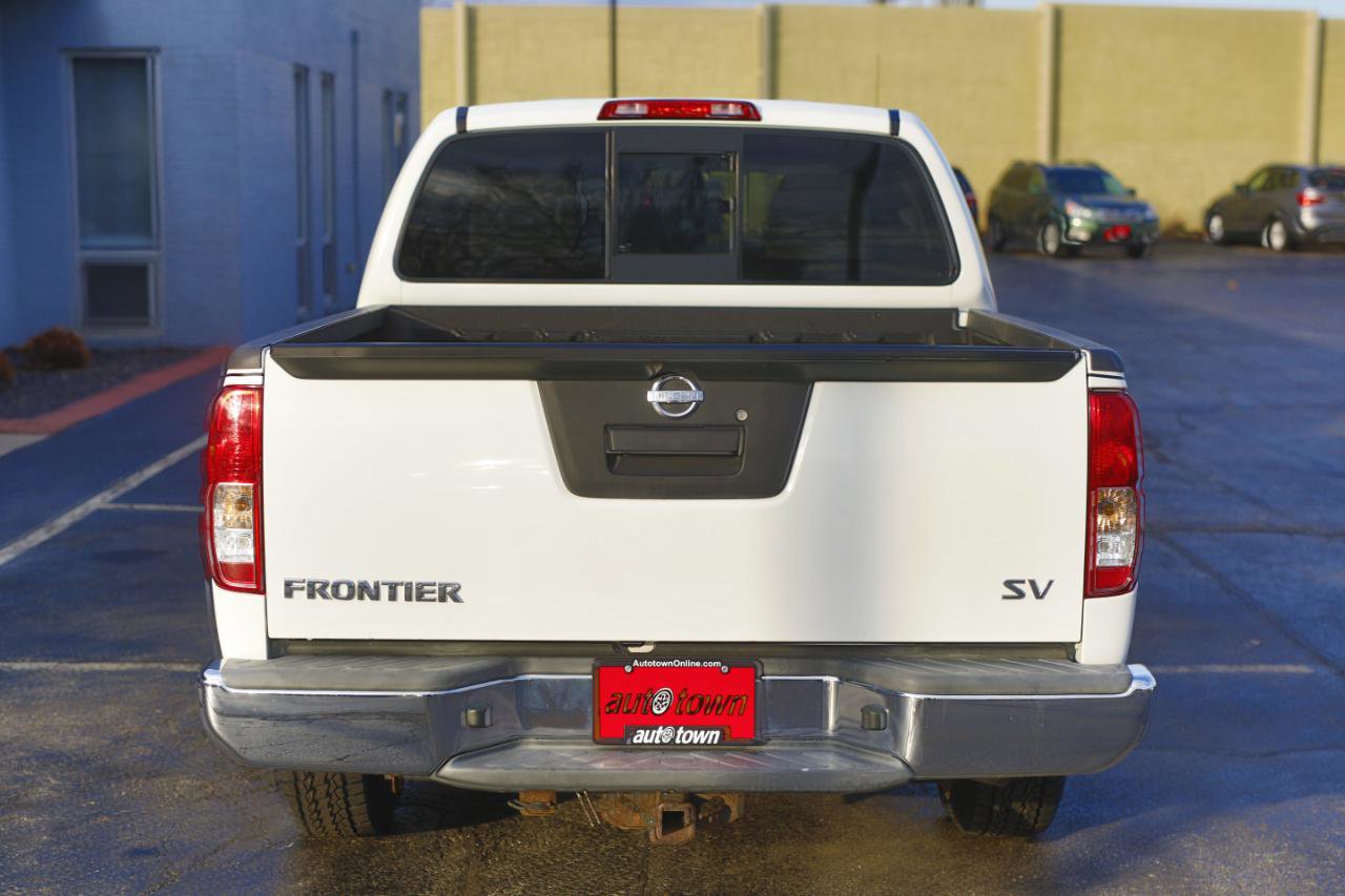 Used 2016 Nissan Frontier SV image 17