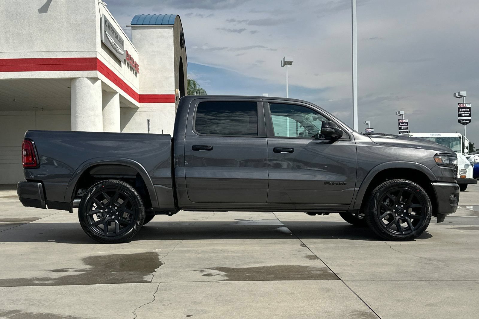 New 2026 RAM 1500 Laramie w/ Night Edition AWD/4WD image 9