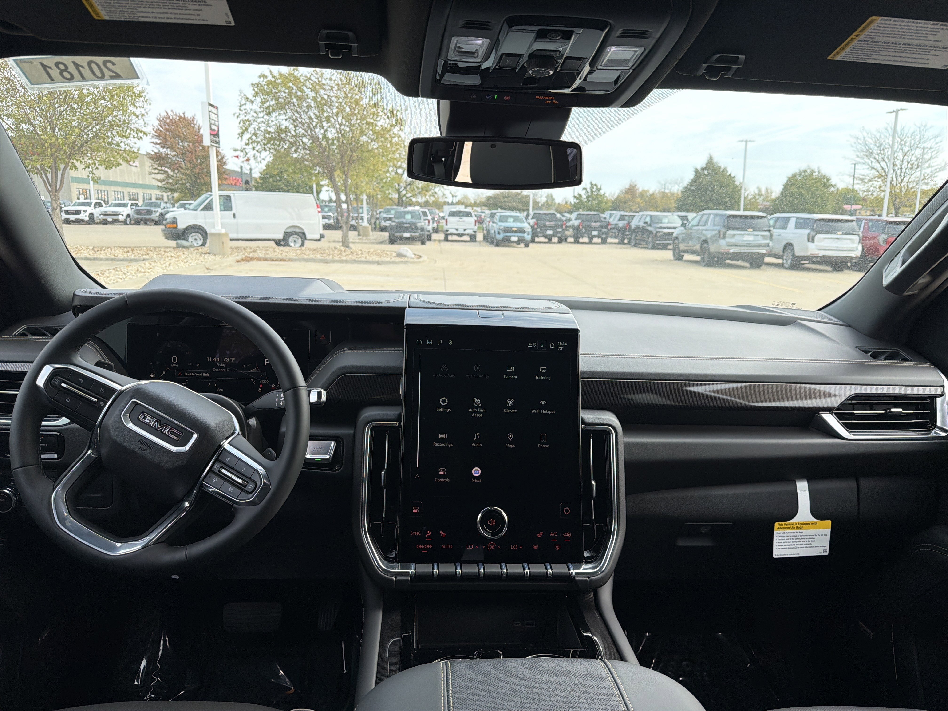 New 2026 GMC Yukon Elevation image 12