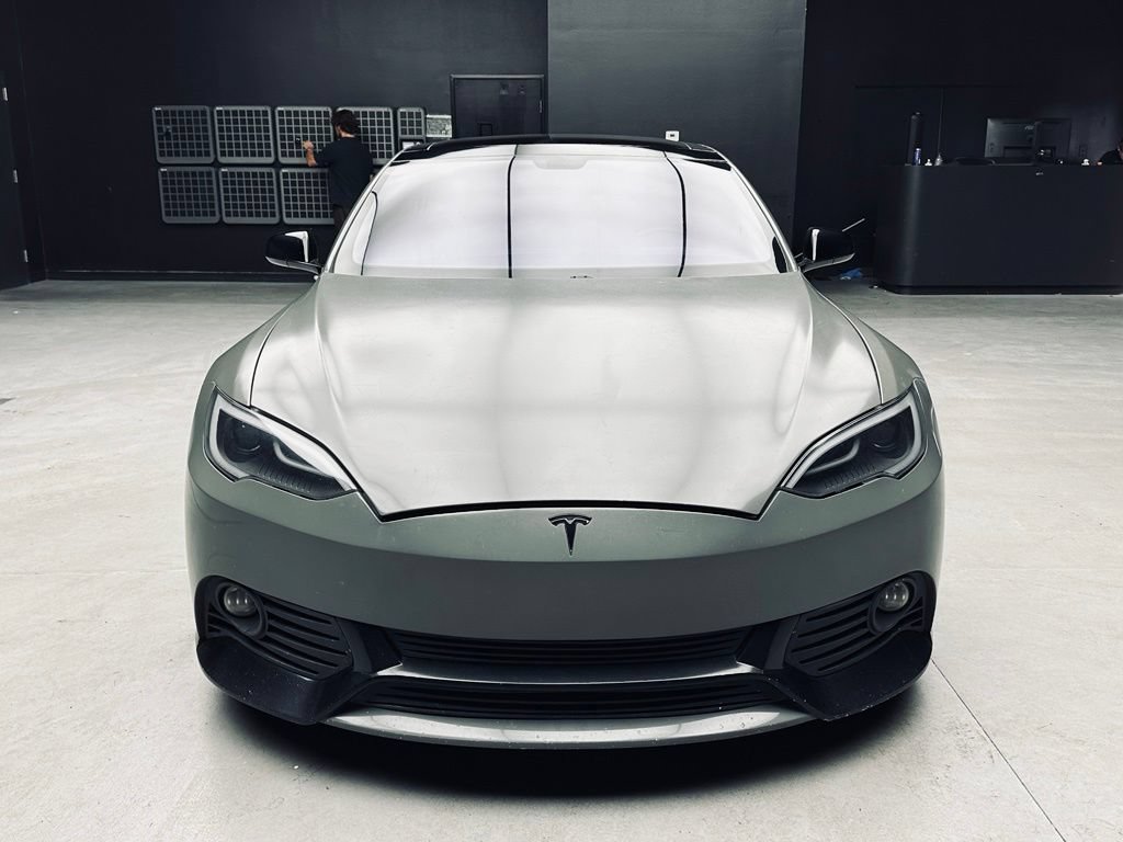 Used 2012 Tesla Model S Performance RWD image 11