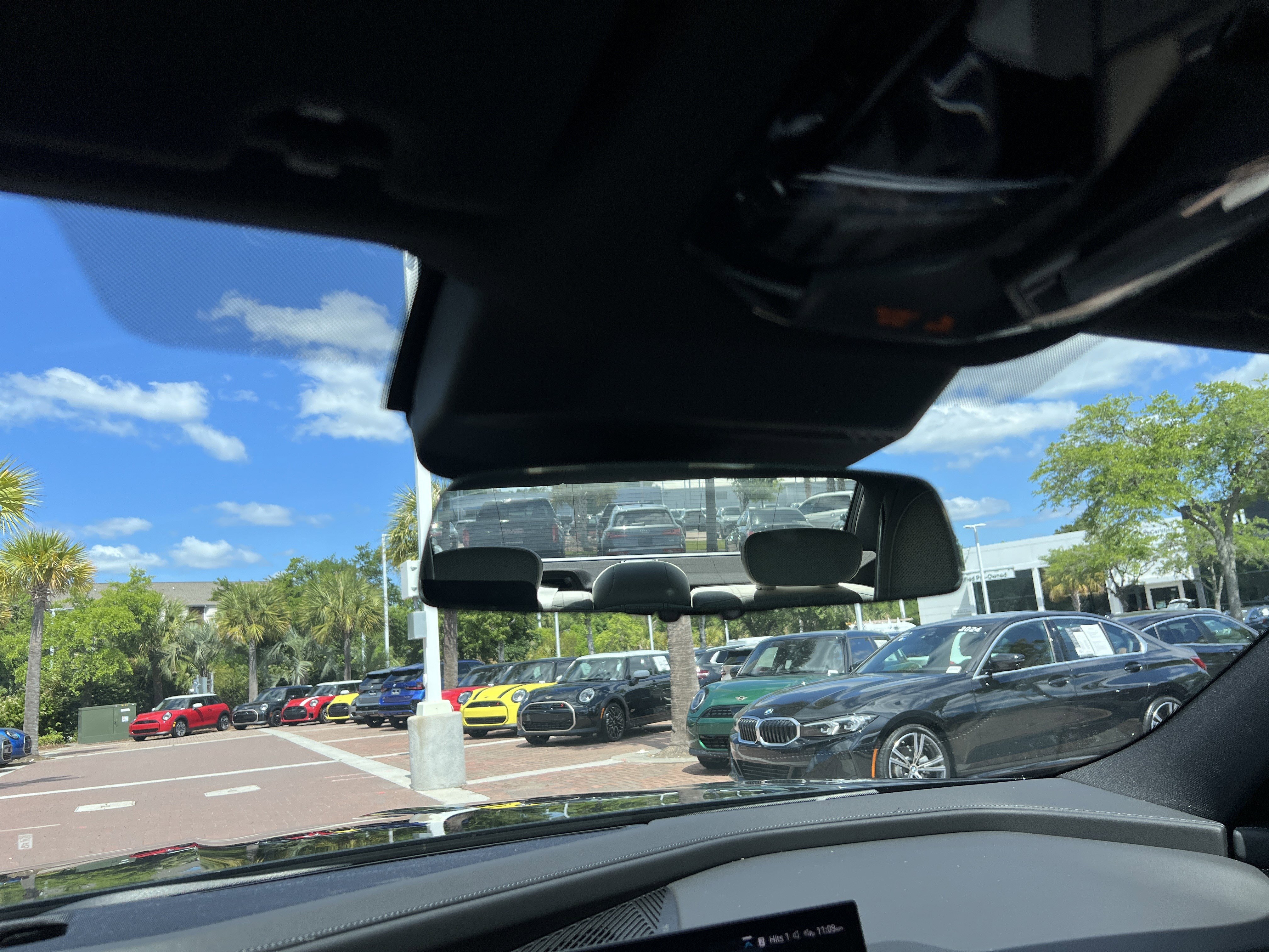 Certified 2025 BMW 740i RWD image 27
