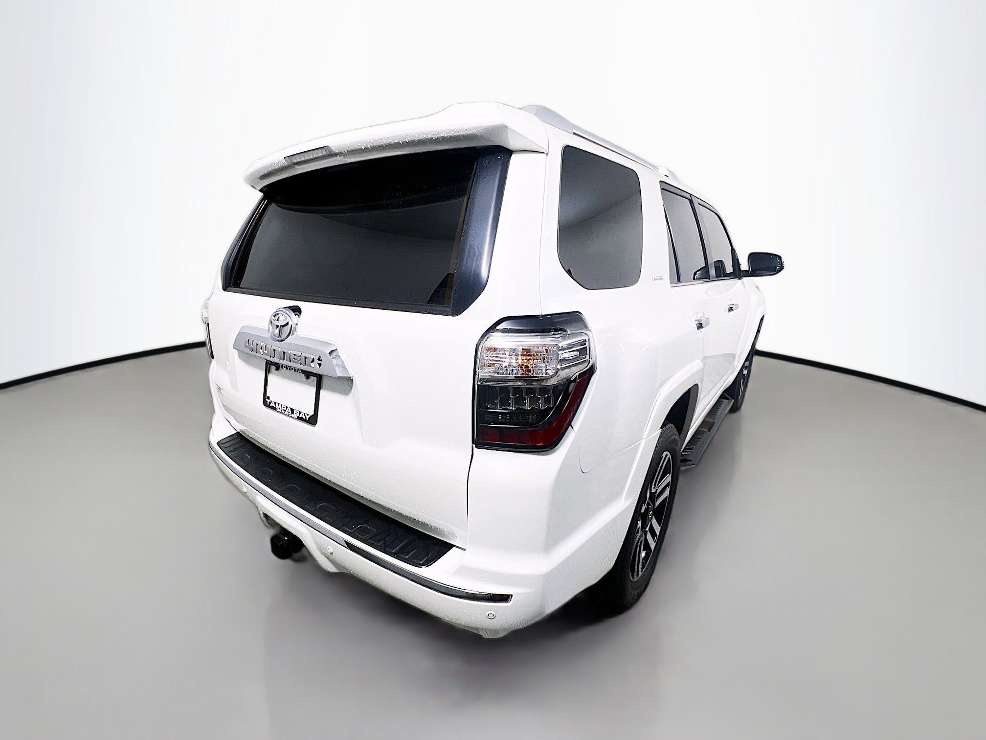 Used 2023 Toyota 4Runner Limited image 4