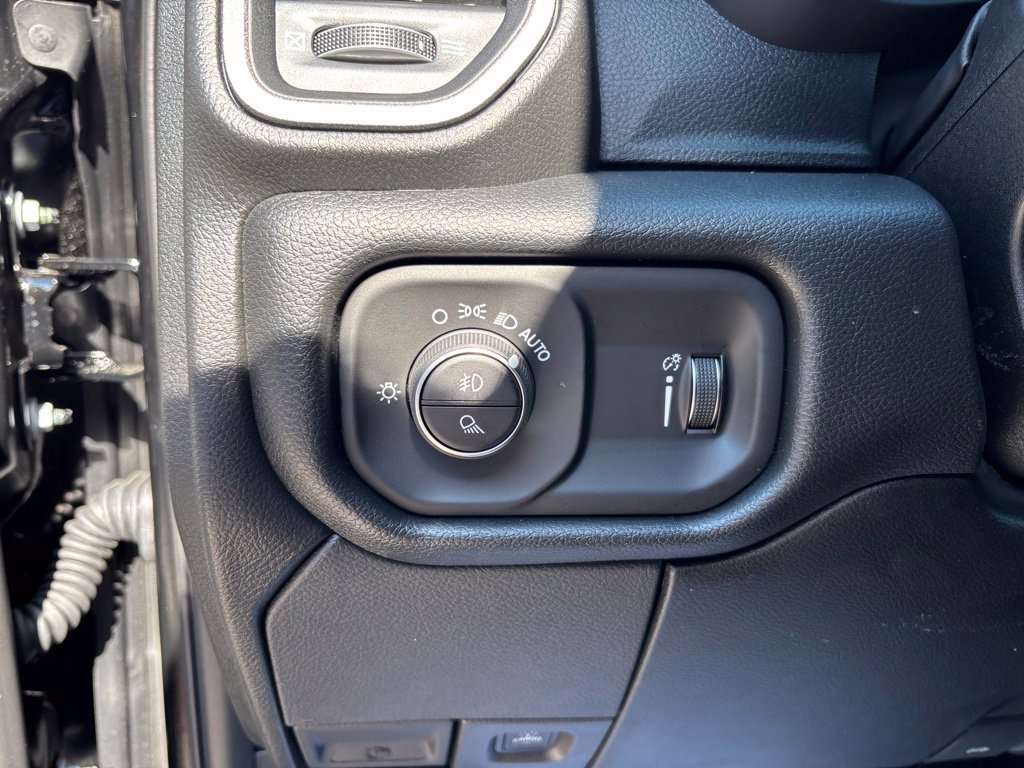 New 2027 RAM 3500 Tradesman AWD/4WD image 36