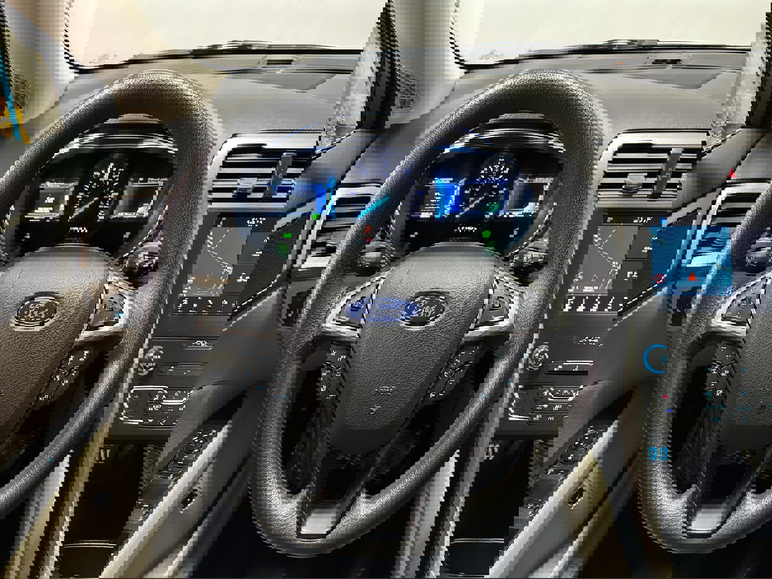 Certified 2019 Ford Fusion SE image 13