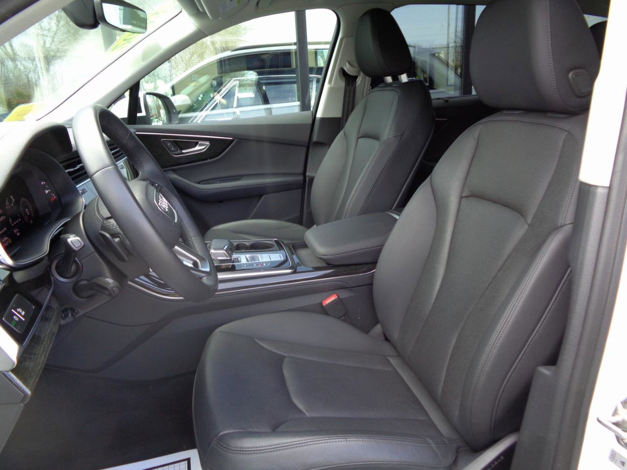 Used 2023 Audi Q7 3.0T Prestige w/ Prestige Package image 10