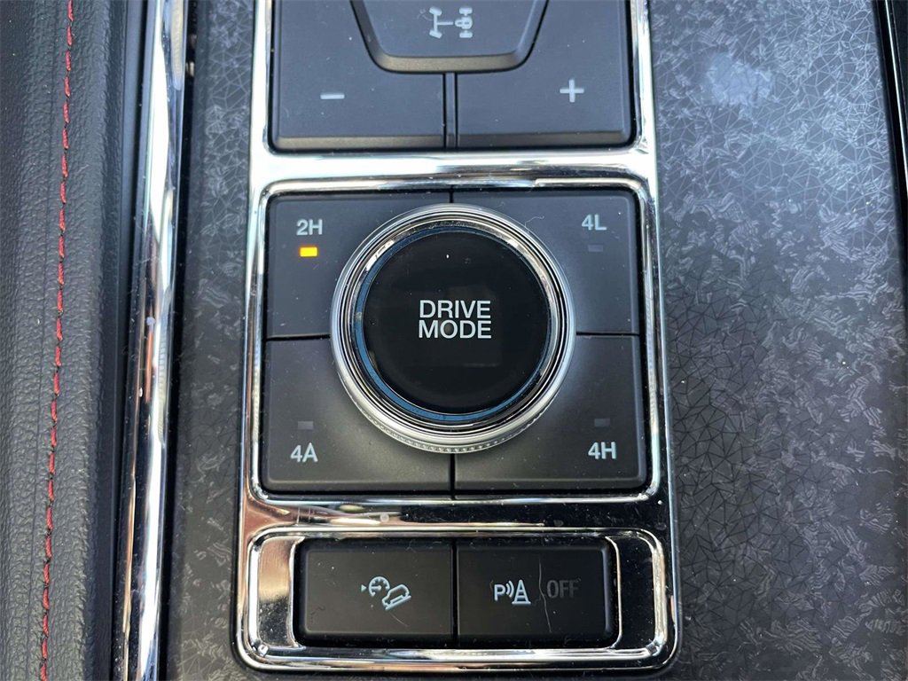 Used 2023 Ford Expedition Max Limited image 25