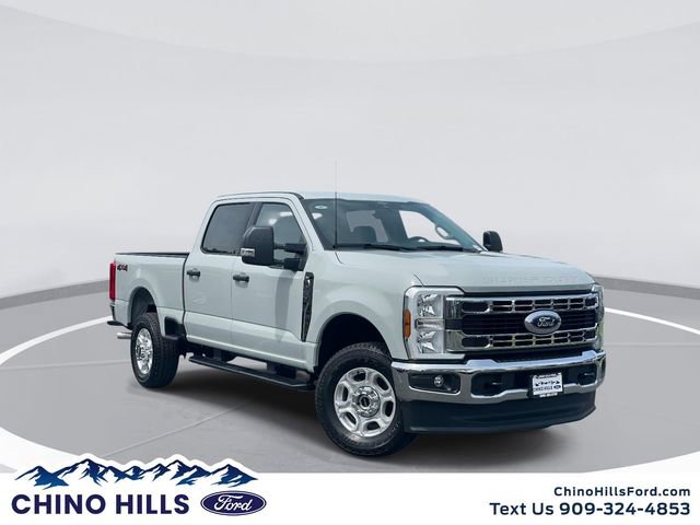 New 2026 Ford F250 4x4 Crew Cab Super Duty