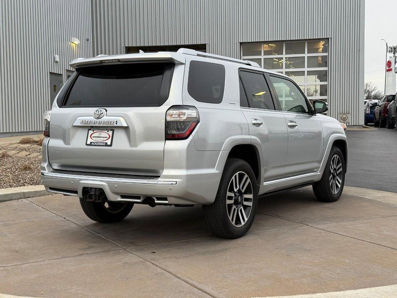 Used 2015 Toyota 4Runner Limited image 5