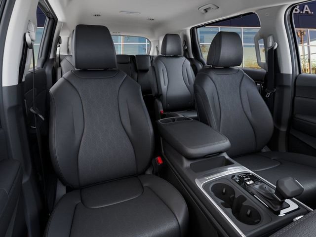 New 2027 Kia Carnival EX FWD image 15