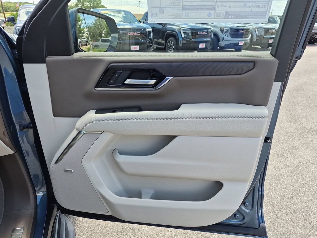 New 2026 GMC Yukon Denali AWD/4WD image 38