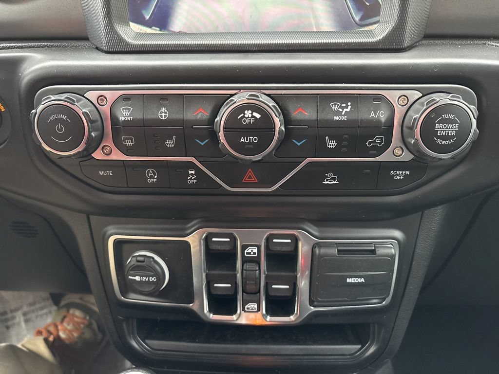 Used 2022 Jeep Gladiator Sport AWD/4WD image 19