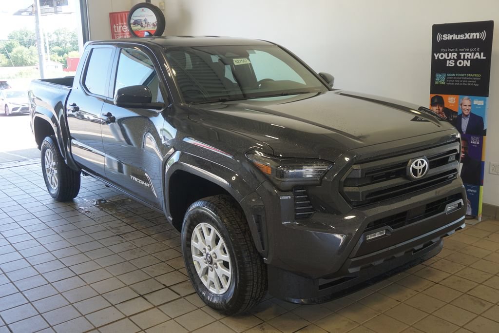 New 2026 Toyota Tacoma SR5 AWD/4WD image 2