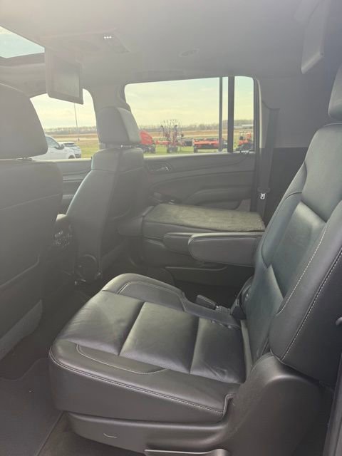 Used 2017 Chevrolet Suburban Premier image 16