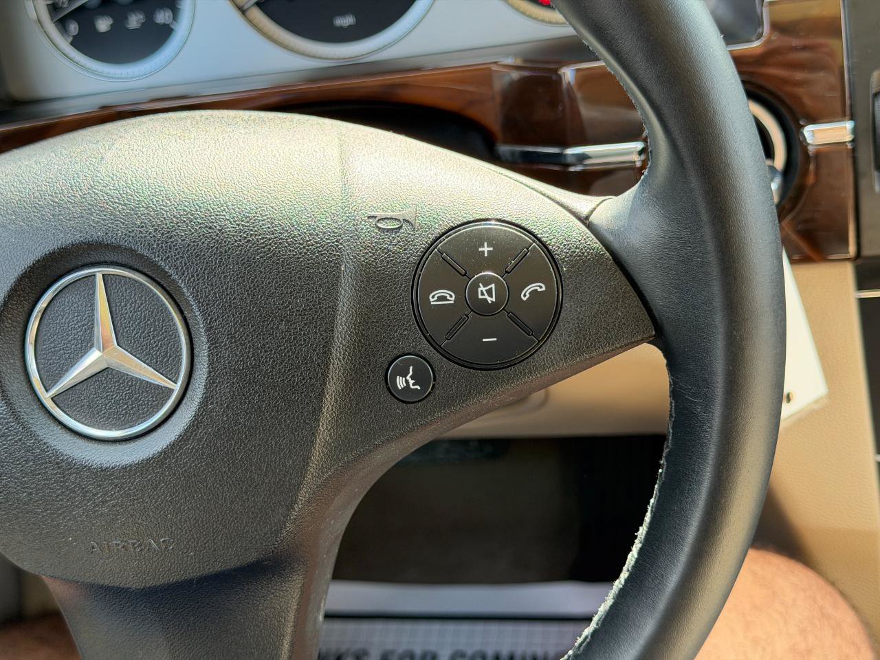 Used 2011 Mercedes-Benz GLK 350 4MATIC image 72