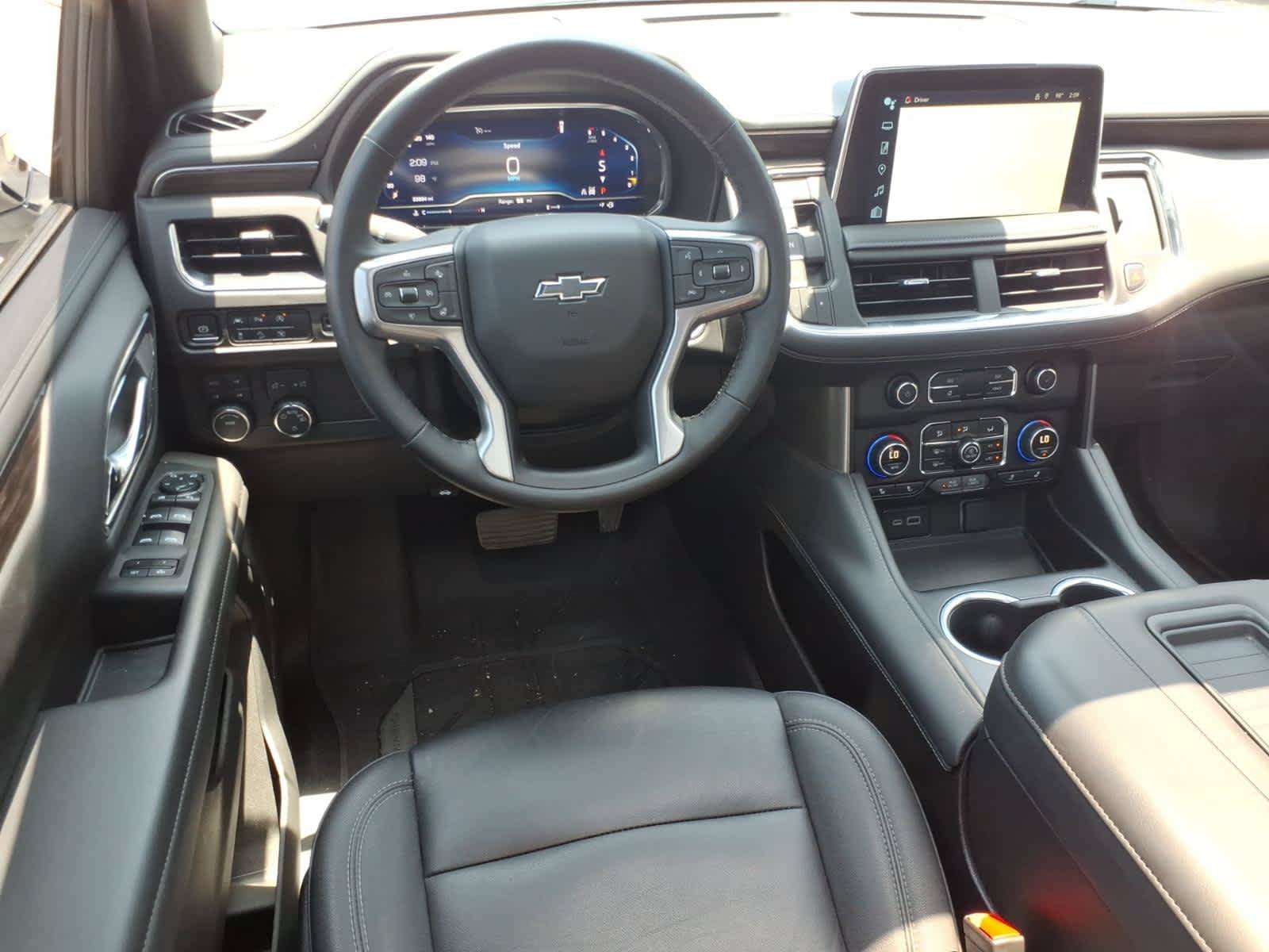 Certified 2024 Chevrolet Tahoe Z71 w/ Luxury Package AWD/4WD image 18