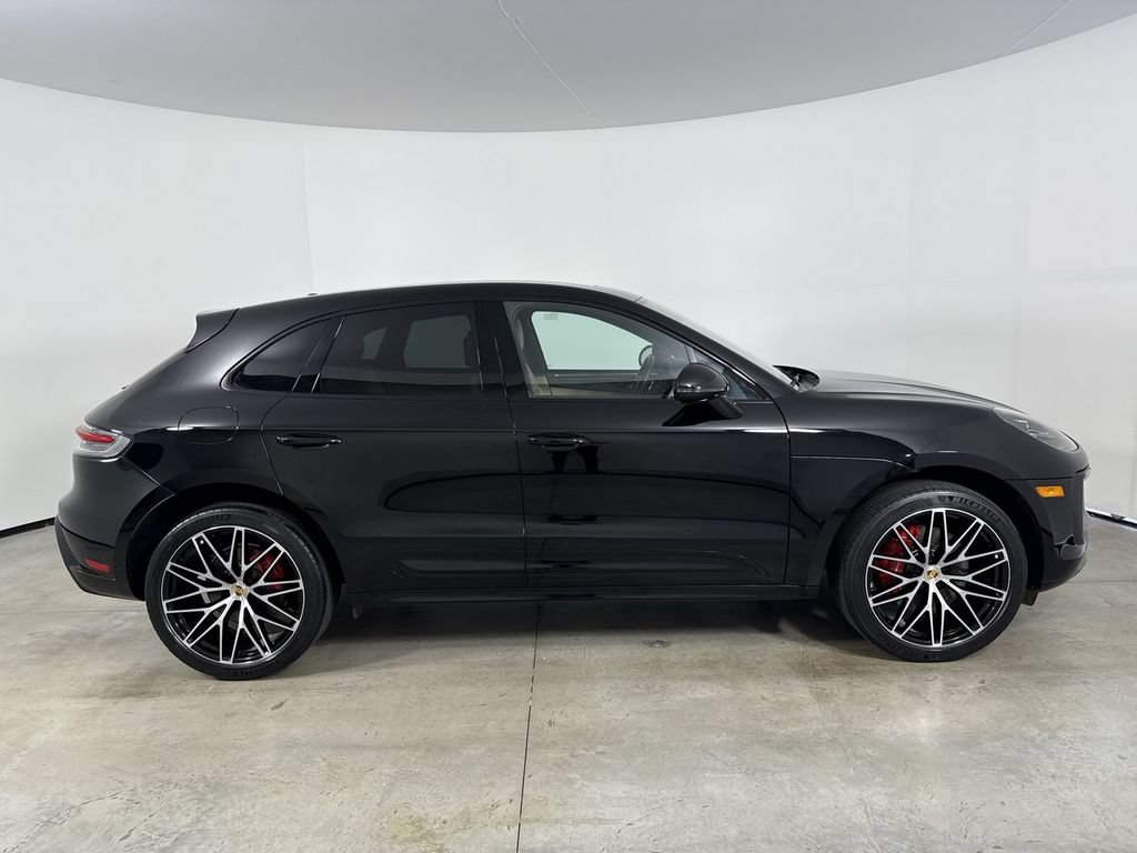 Certified 2022 Porsche Macan S w/ Premium Package Plus AWD/4WD image 8