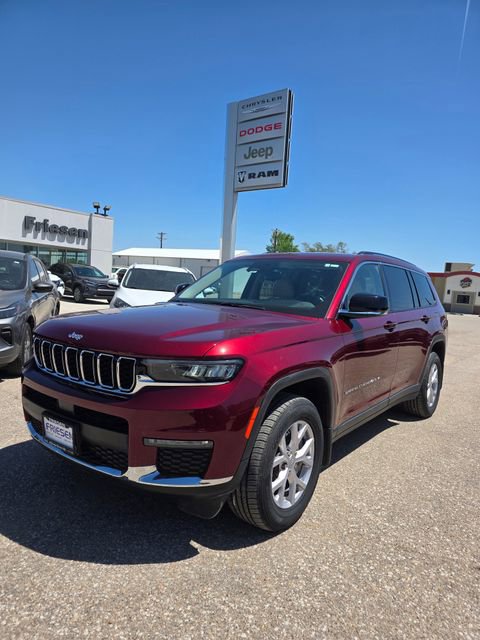 Used 2022 Jeep Grand Cherokee L Limited AWD/4WD image 1