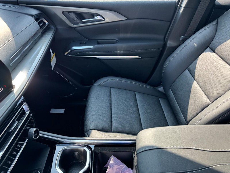 New 2026 Chevrolet Traverse LT w/ Enhanced Driving Package AWD/4WD image 35