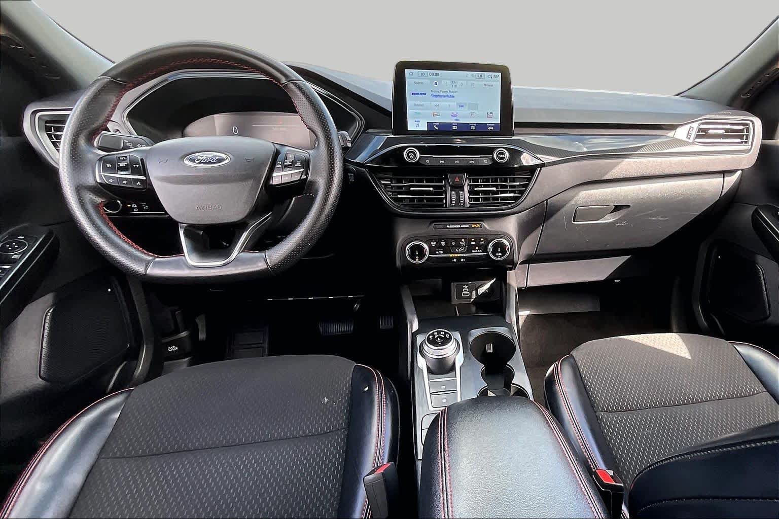 Used 2025 Ford Escape ST-Line FWD image 16