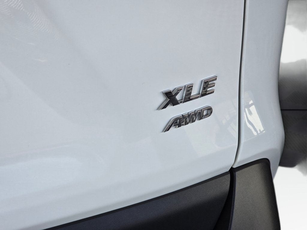 Certified 2025 Toyota RAV4 XLE AWD/4WD image 14