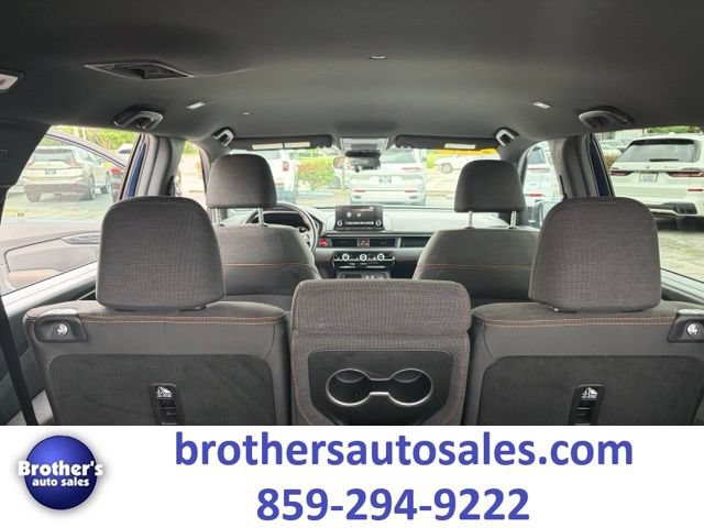 Used 2025 Honda Pilot Sport image 34