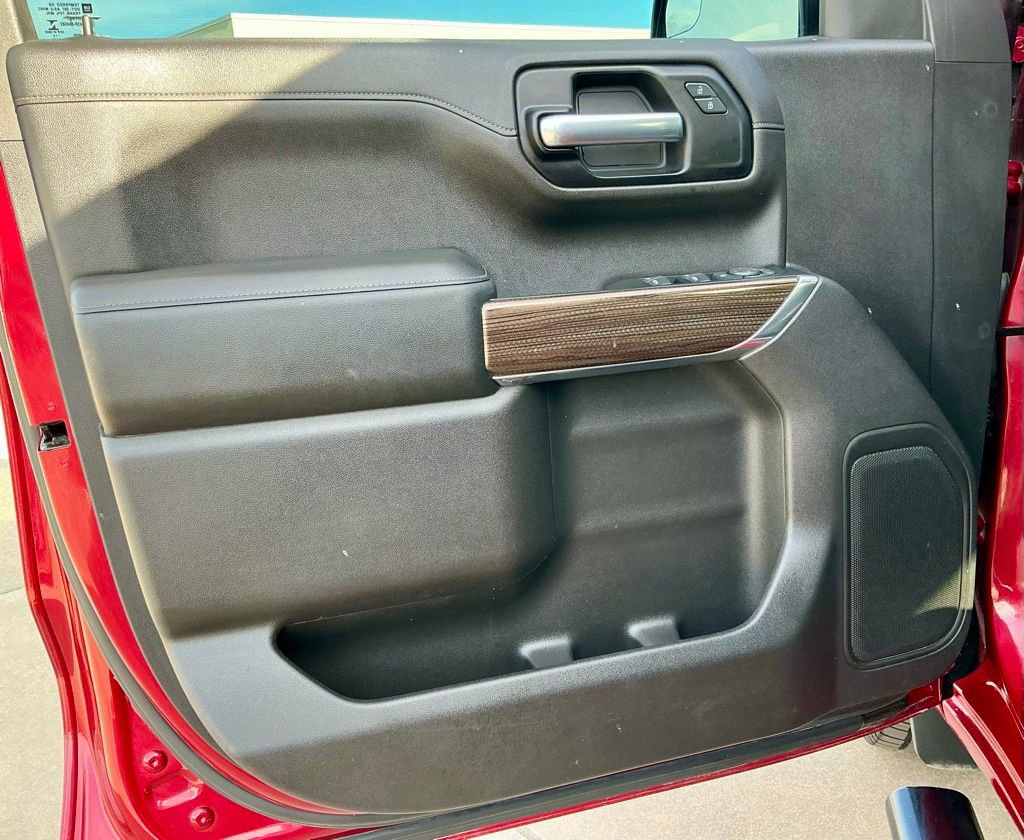 Used 2019 Chevrolet Silverado 1500 LT w/ Texas Edition image 43