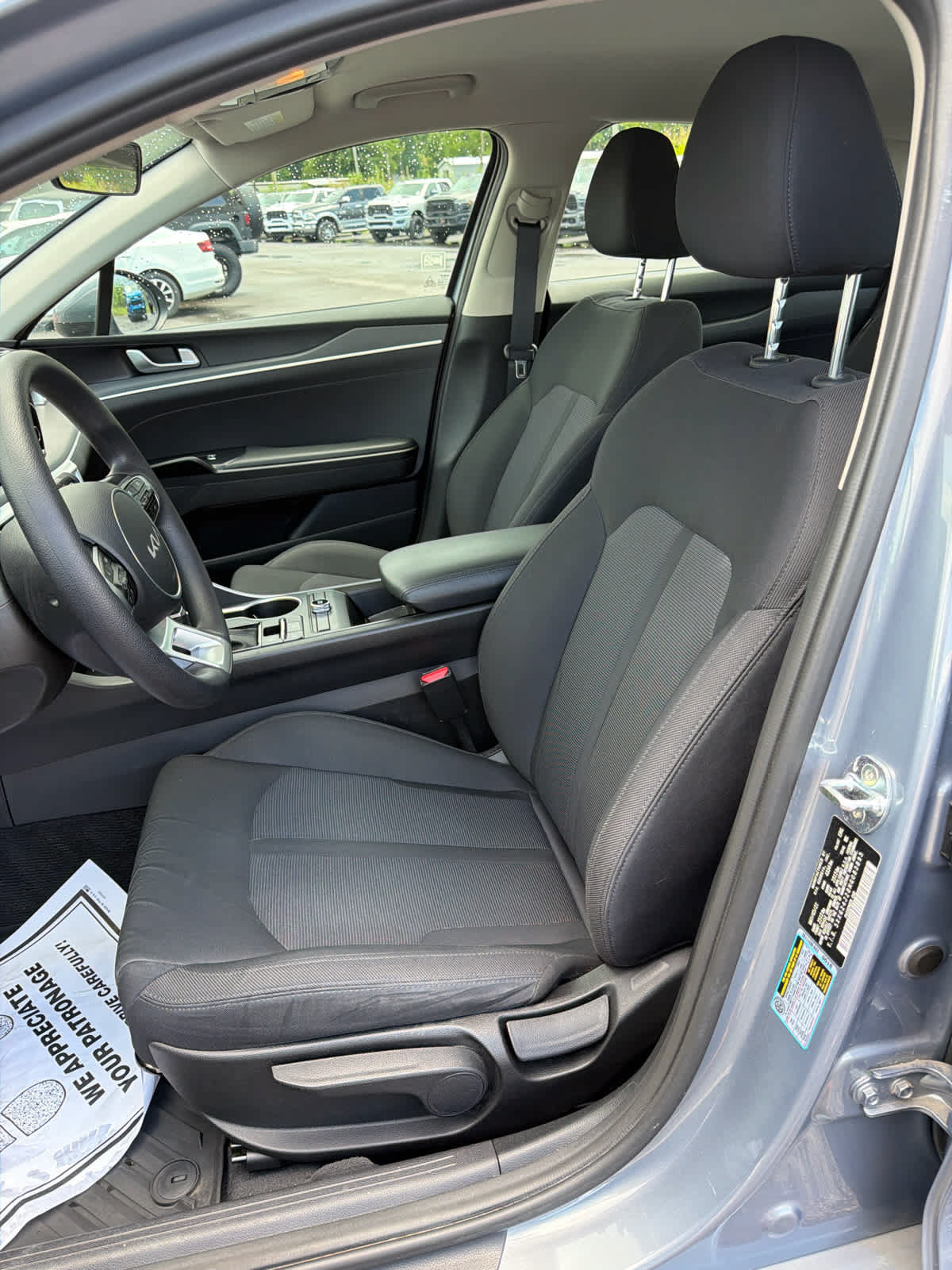 Used 2022 Kia K5 LX FWD image 12
