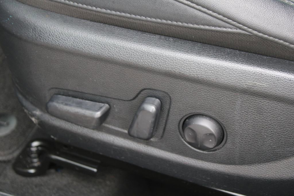 Certified 2024 Kia Seltos EX image 23