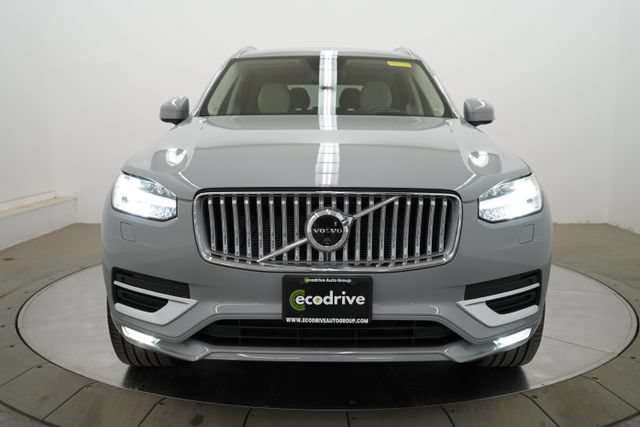 Used 2025 Volvo XC90 B6 Ultra w/ Lounge Package AWD/4WD image 2