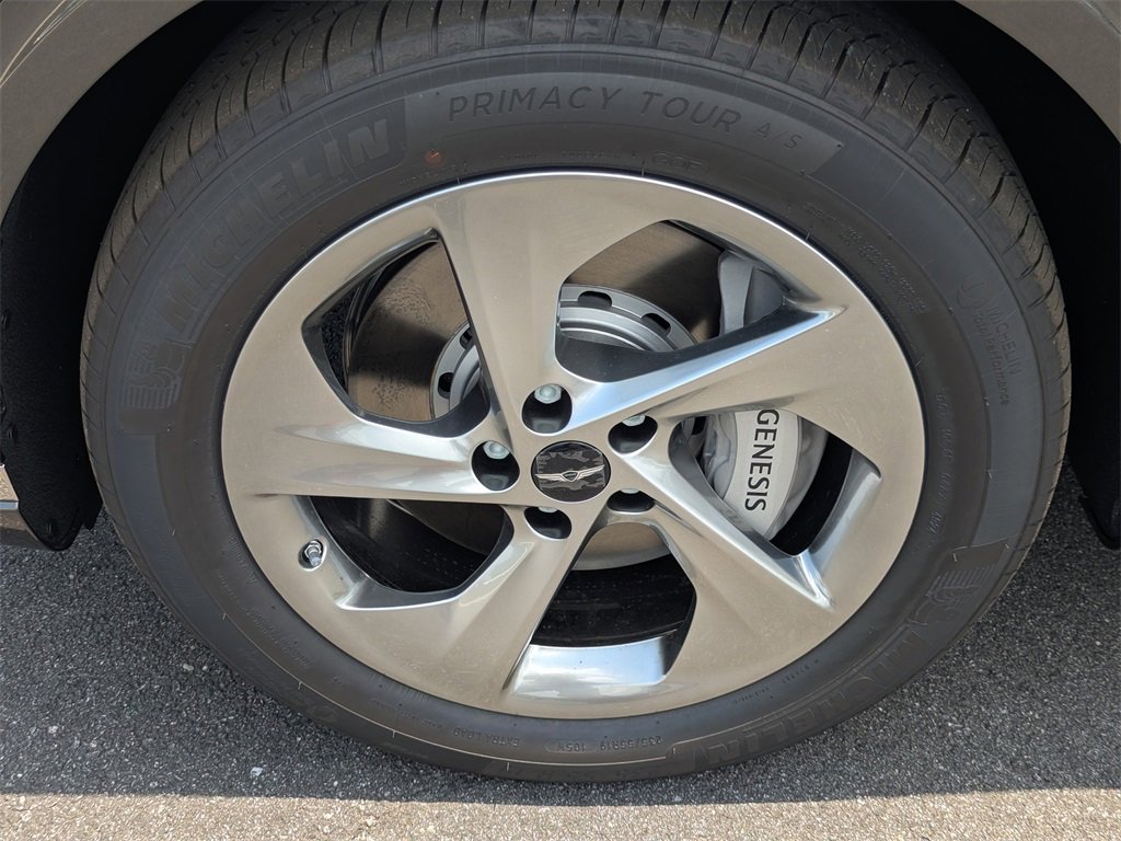 New 2026 Genesis GV70 2.5T Select image 11