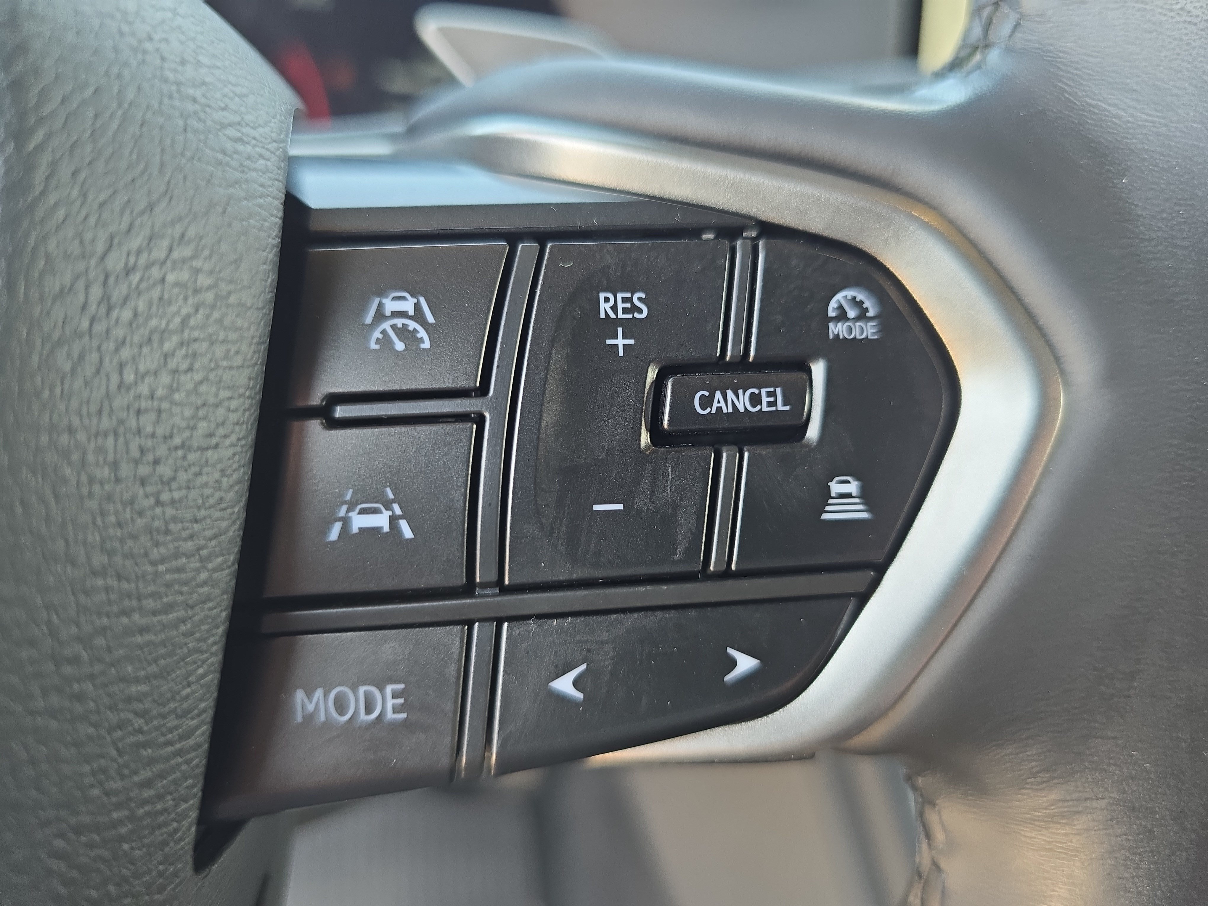 Used 2024 Lexus GX 550 w/ Accessory Package (Z1) AWD/4WD image 19