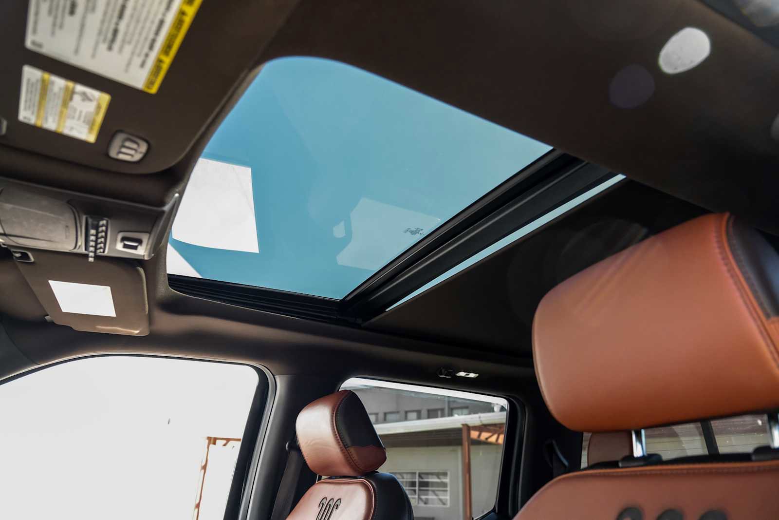 Used 2022 Ford F450 King Ranch w/ King Ranch Ultimate Package image 5