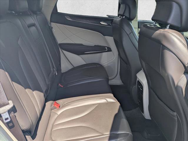 Used 2017 Lincoln MKC Reserve FWD image 20
